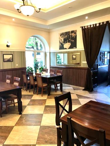 波洛尼亞賓館 (Hotelik Polonia) in 洛維奇