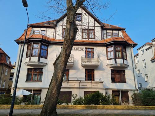 One-Bedroom Apartment with Balcony room in visit baltic - Dom Łabędź