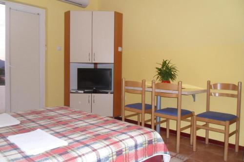 Apartments Marović - image 4