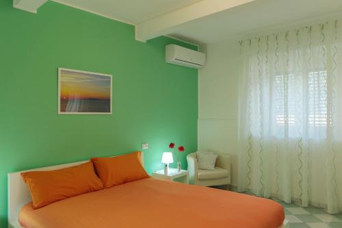 1 queen bed