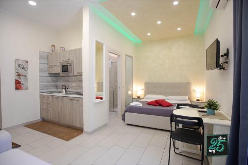 Room25mq Picasso gîte à louer Volla