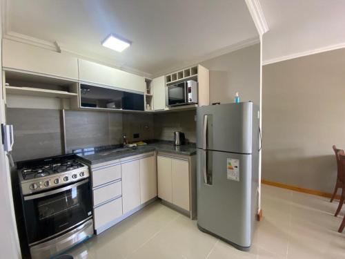 Apartment with Mountain View image 3