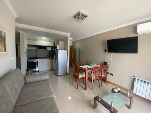 Apartment with Mountain View room in Constantino V