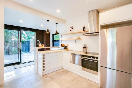 ฝักบัว, Beach and Vineyard Escape - Haumoana Beach Home in ฮอโมอานา