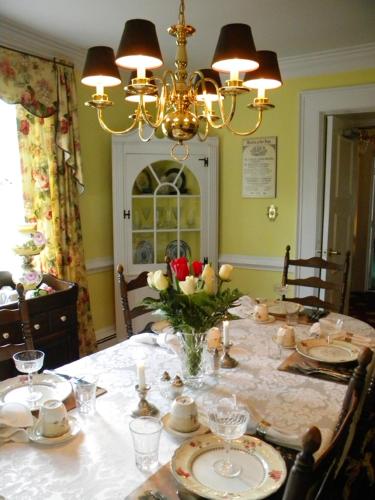 A Williamsburg White House Inn - 레스토랑