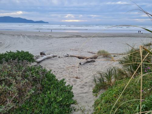 ชายหาด, Aroha Tiny House Peka Peka in ไวคาเน