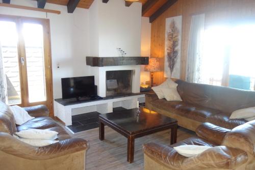 Four-Bedroom Apartment K040