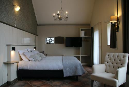 Gastenverblijf Eenink in เฮนเจโล