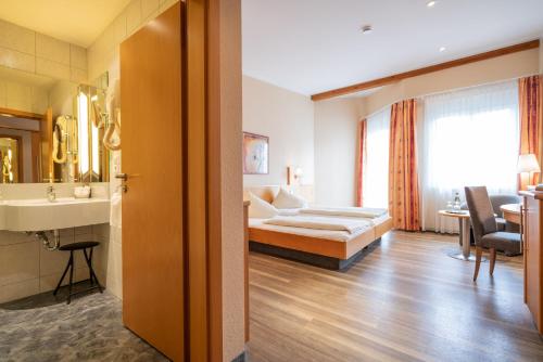 Hotel-Gasthaus Adler – Schopfheim - Wiechs, TX