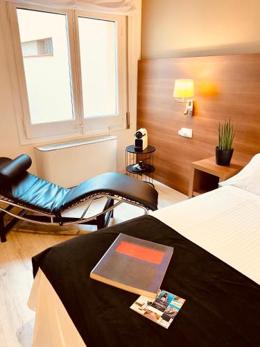 Hotel Carbonell - image 2