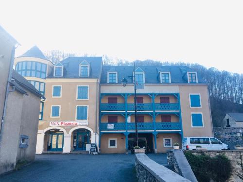 Appartement Sainte Marie de Campan - Résidence le Vieux Village (Appartement Sainte Marie de Campan - Residence le Vieux Village) in Kampana