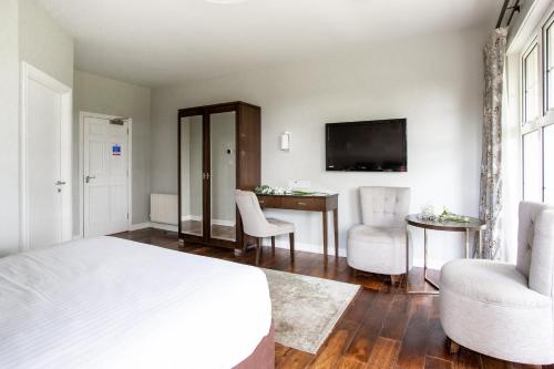 Millbrook Lodge Hotel - image 5