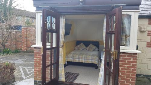 Ruby Cottage