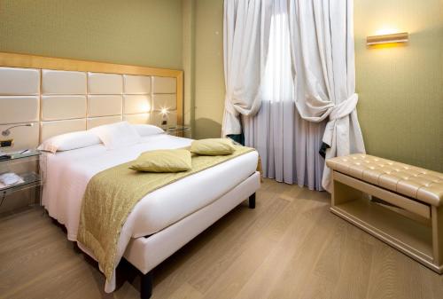 Antares Hotel Rubens - image 12