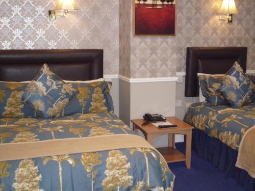 Avlon House Bed and Breakfast - image 7
