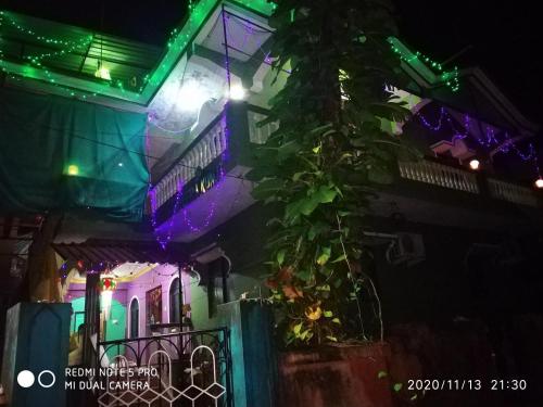 Heera guest house gb