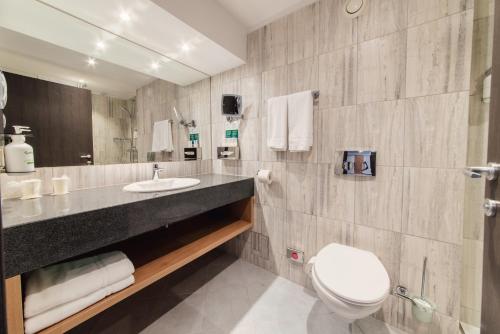 Holiday Inn Bucharest - Times - image 11