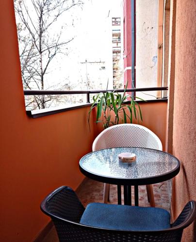 Chill Out Apartment - image 8