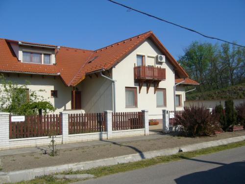 . Csipkeház Apartman