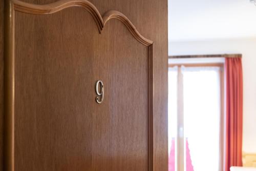 NEU RENOVIERT - FeWo fur Urlaub & Homeoffice mit Sudbalkon by stayFritz