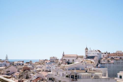 Historical City Center Penthouse Albufeira