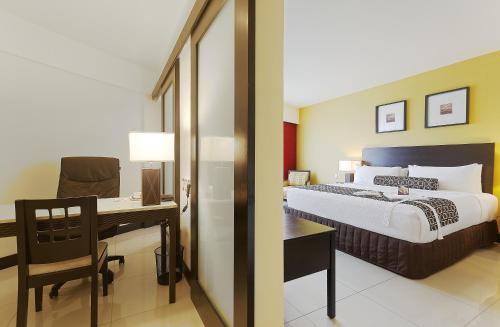 292902988 Crowne Plaza Villahermosa by IHG