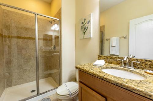 Spetacular TownHome With Private Pool close to Disney 8919PP - image 6