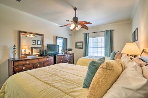 South Padre Island Condo with Pool Access and Balcony! - image 8