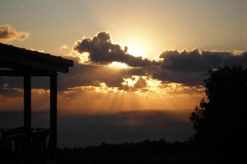 Dreamcatcher villa: Infinity pool, Sunset, Seaview - Accommodation - Agios Leon