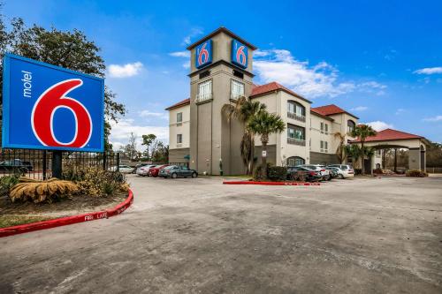 Motel 6-Houston, TX - Spring