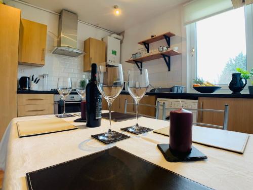 Maria- Bright and Modern City Center Apartment ., Edinburgh (photo 8)