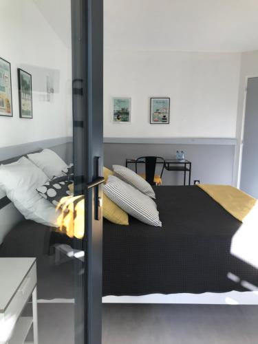 le 25 locéan