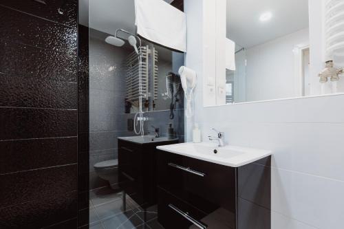 Z14 Boutique Residence - Krakow Old Town - image 3