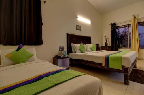 Pool Stay In Mahabaleshwar