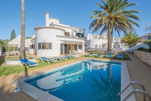  Villa Bento, Unterkunft in Patroves