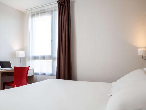 Aparthotel Adagio Access Avignon - image 11