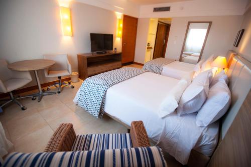 VIDAM Hotel Aracaju Ideally located in the prime touristic area of Atalaia, Radisson Hotel Aracaju promises a relaxing and wonderful visit. Offering a variety of facilities and services, the hotel provides all you need f