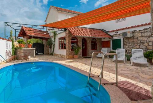 Stone house Morlako - with pool