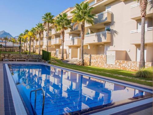 Immaculate 2-Bed Apartment in Pego Pego