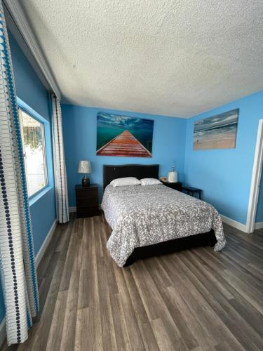 LA Adventurer Hotel - image 4