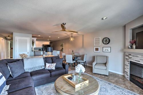Serenity at the Lake Ozarks Gem with Pool Access, Camdenton (photo 5)