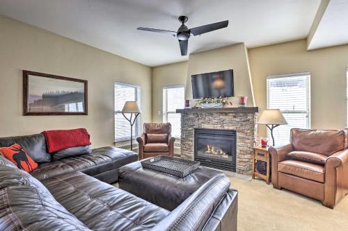 Granby Base Camp Escape with Balcony Ski-InandSki-Out in Granby, USA