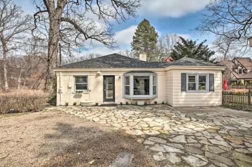 Home with Office and Yard 25 Mi to Downtown Chicago! in เกลนอัลลีน (IL)