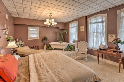 . Pet-Friendly Apt: 2 Blocks to Riverside Park!