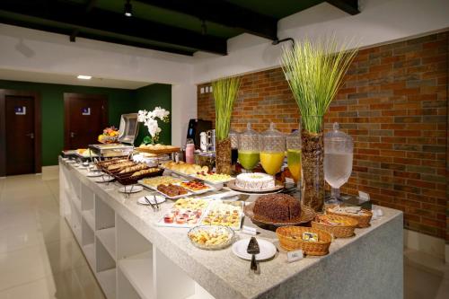 Comida y bebida, Advanced Hotel & Flats Cuiabá (Advanced Hotel & Flats Cuiaba) in Cuiaba