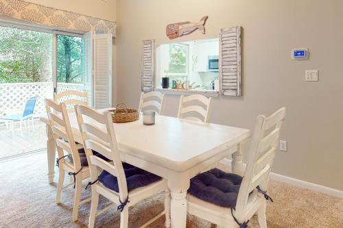 Sea Colony - Southwinds - image 2