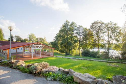 LIPNO WELLNESS - FRYMBURK C112 private family room in Frymburk