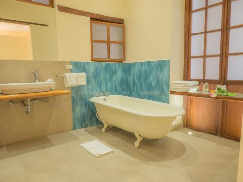 Luxury Double Room image 1