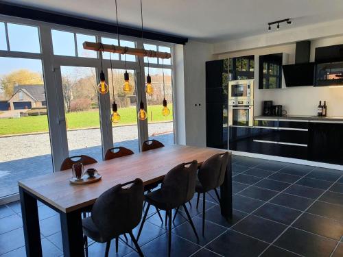 Splendid Holiday Home in Ronse with Terrace