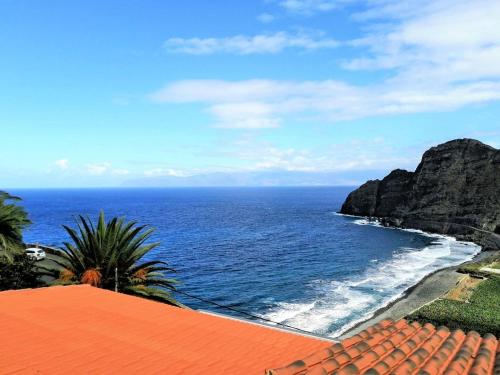 Beautiful house in Hermigua La Gomera with Patio gîte à louer Agulo